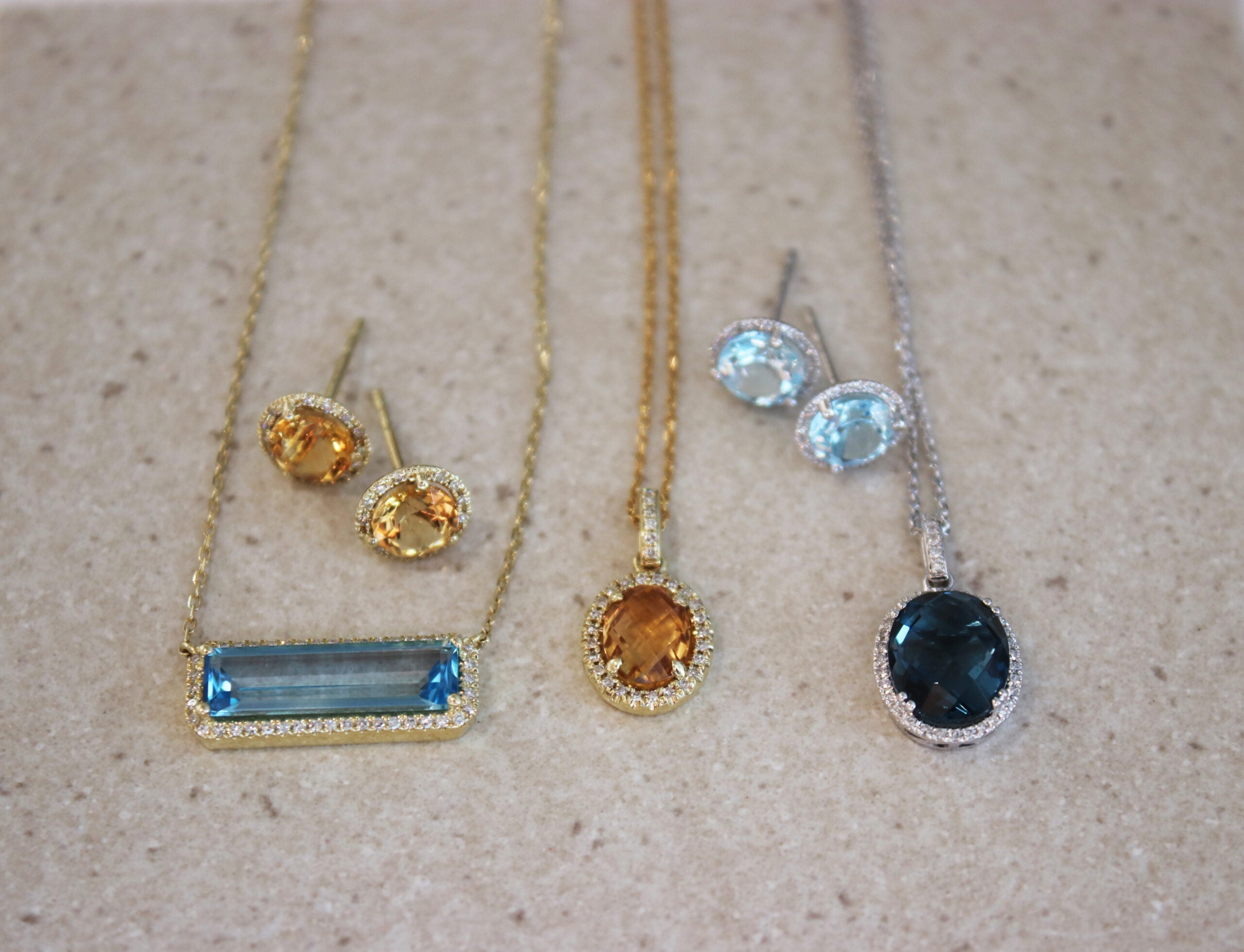 November Birthstones