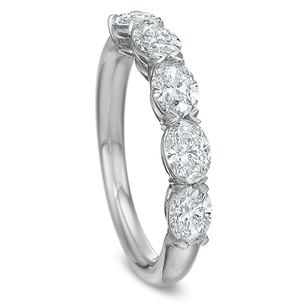Oval Diamond 5 Stone Band