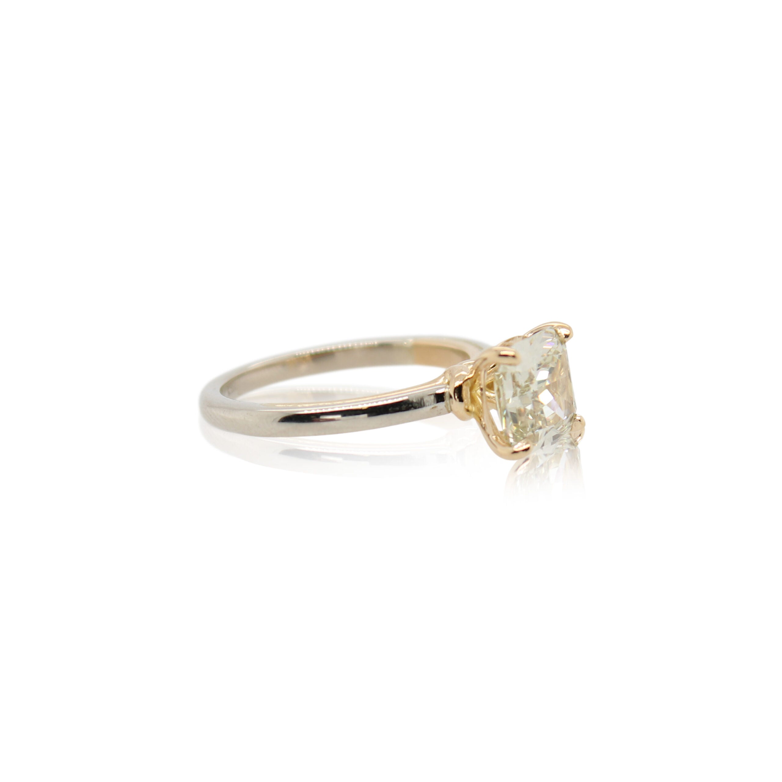 Fancy Brown, Green, and Yellow Diamond Ring