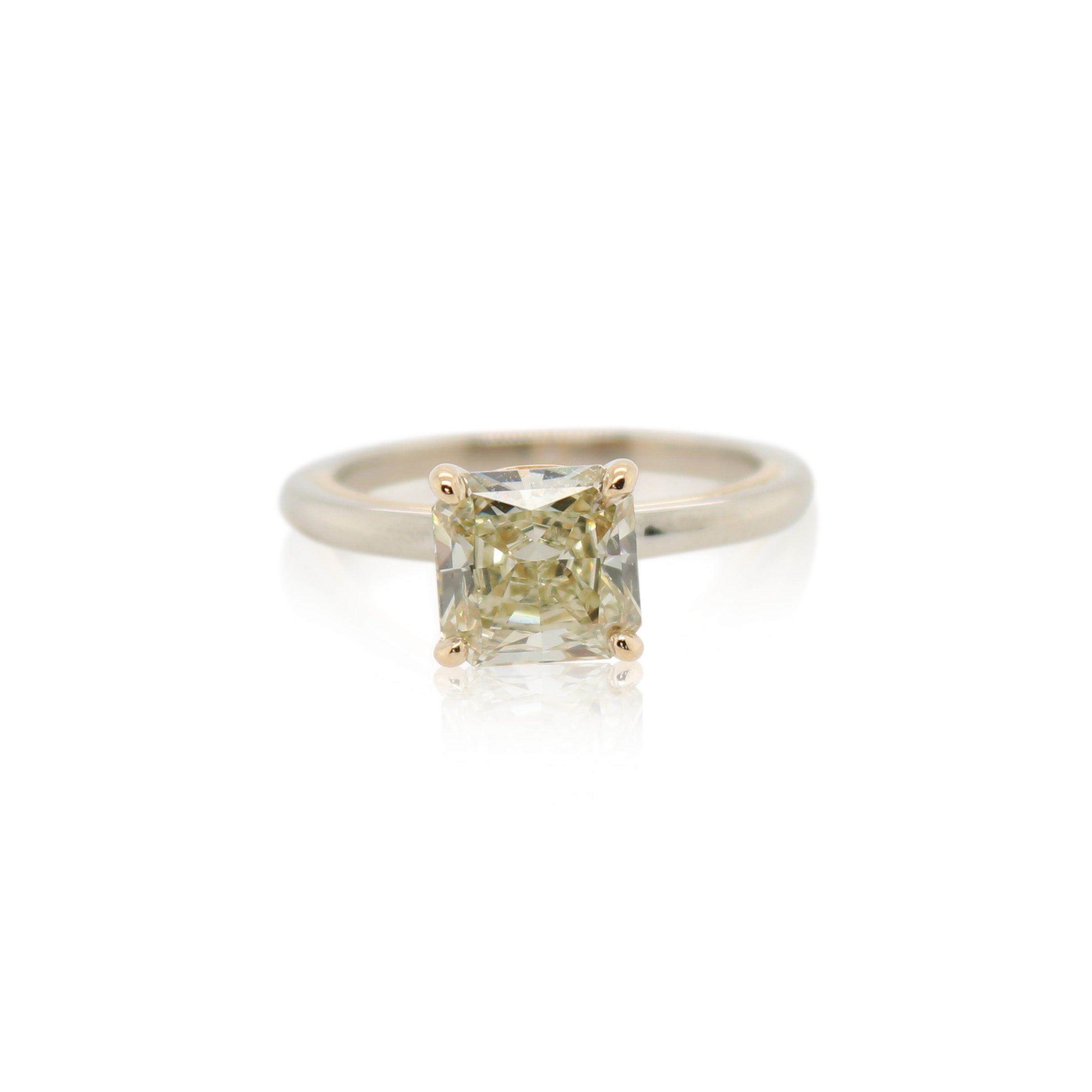 Fancy Brown, Green, and Yellow Diamond Ring