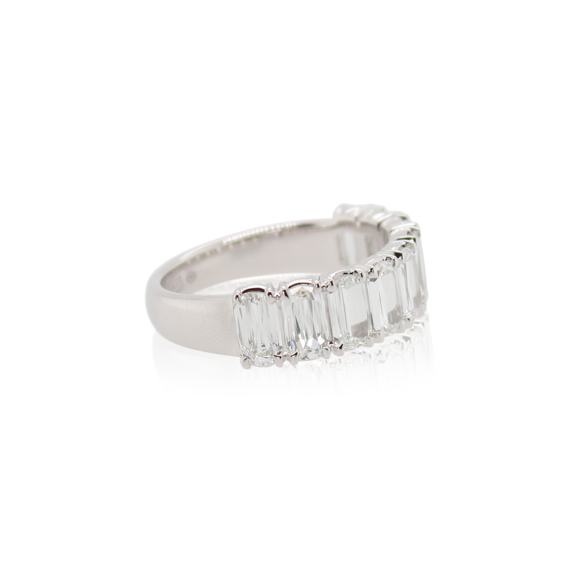 L'Amour Crisscut 9 Stone Band