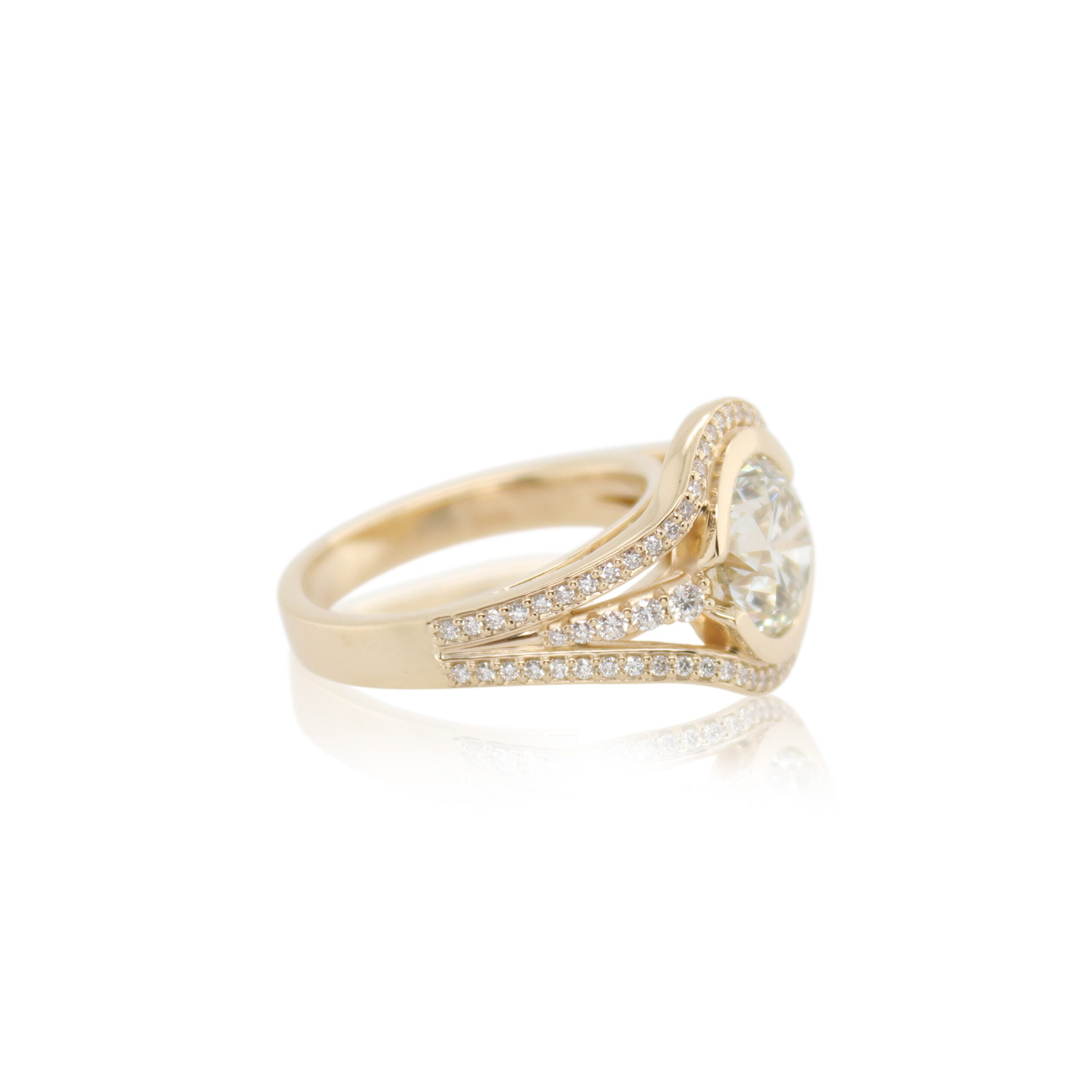 Bezel Set Diamond Split Shank Ring