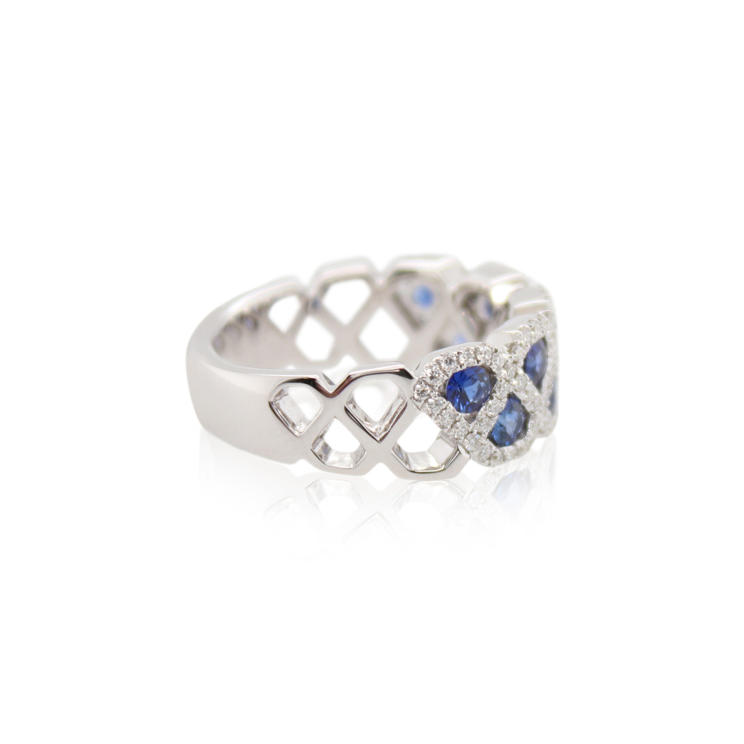 Sapphire and Diamond Lattice Ring