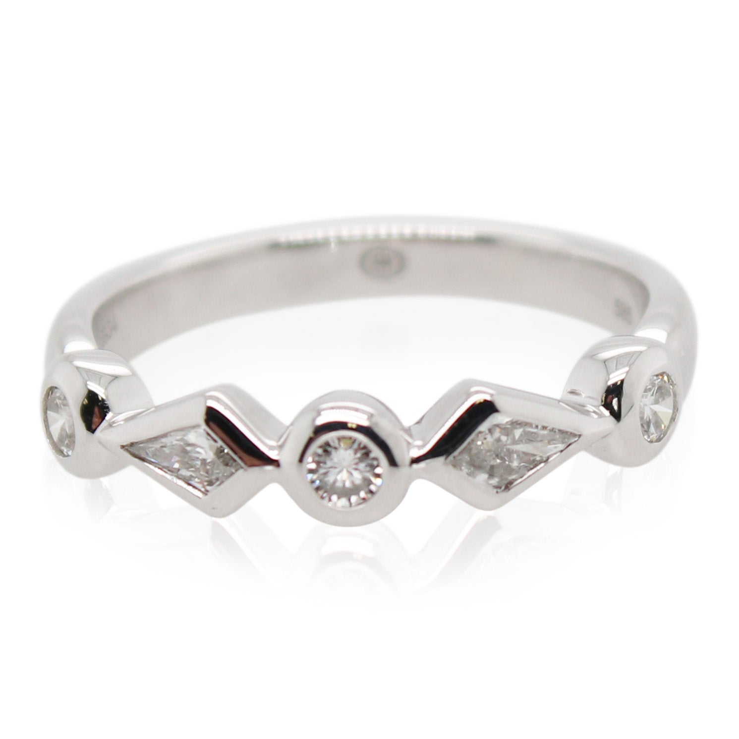 Crisscut New York White Gold 5 Stone Diamond Ring