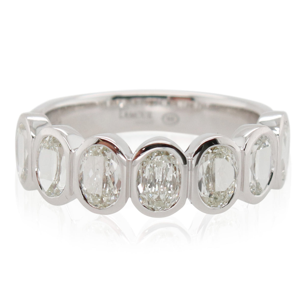 Crisscut New York Bezel Set 7 Oval Diamond Band