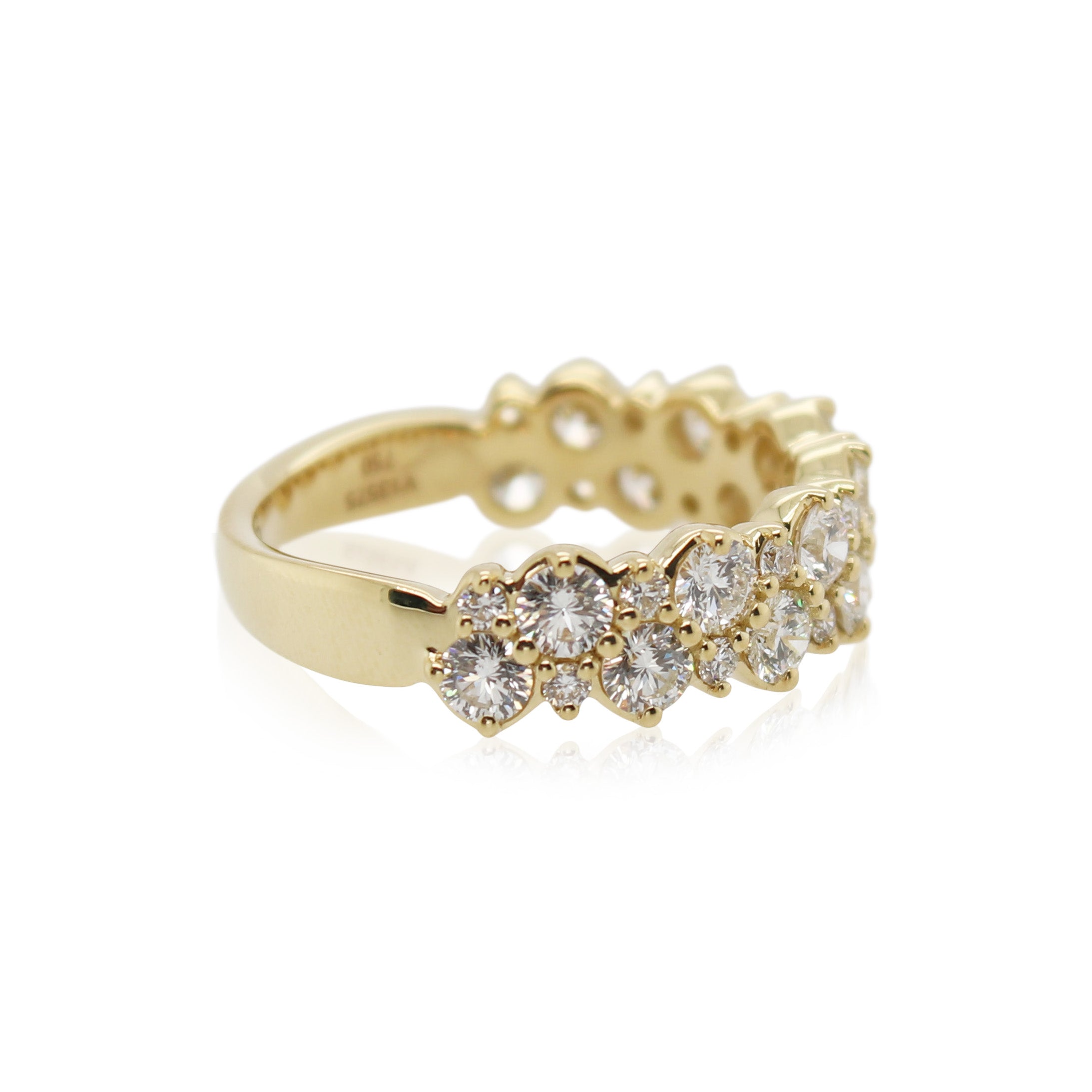 Crisscut New York Round Diamond Band