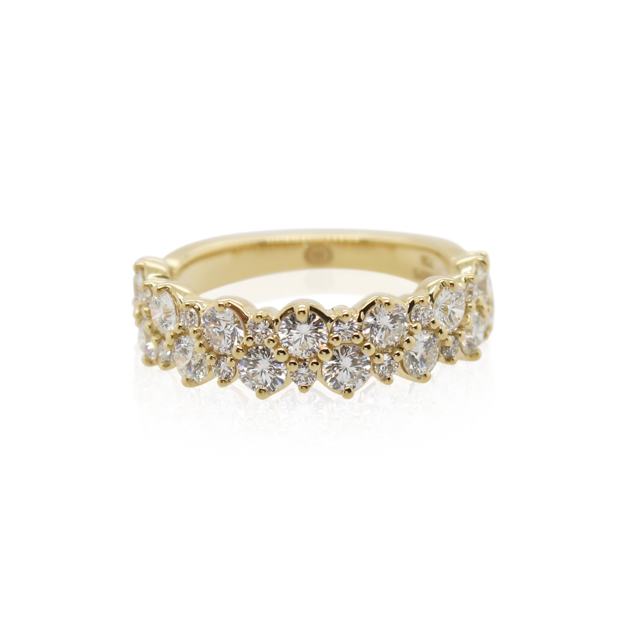 Crisscut New York Round Diamond Band