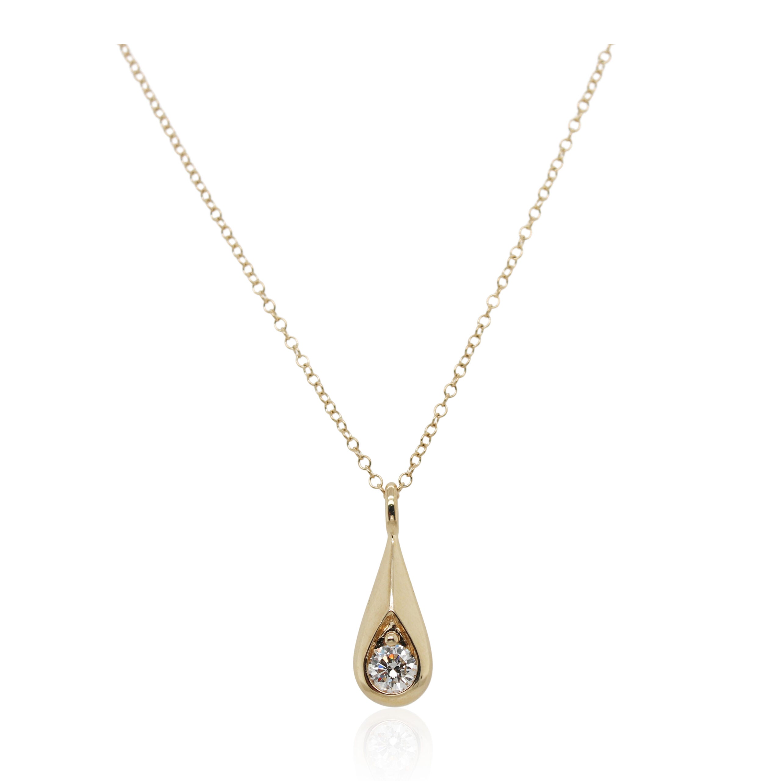 0.20ct Round Diamond Teardrop Pendant