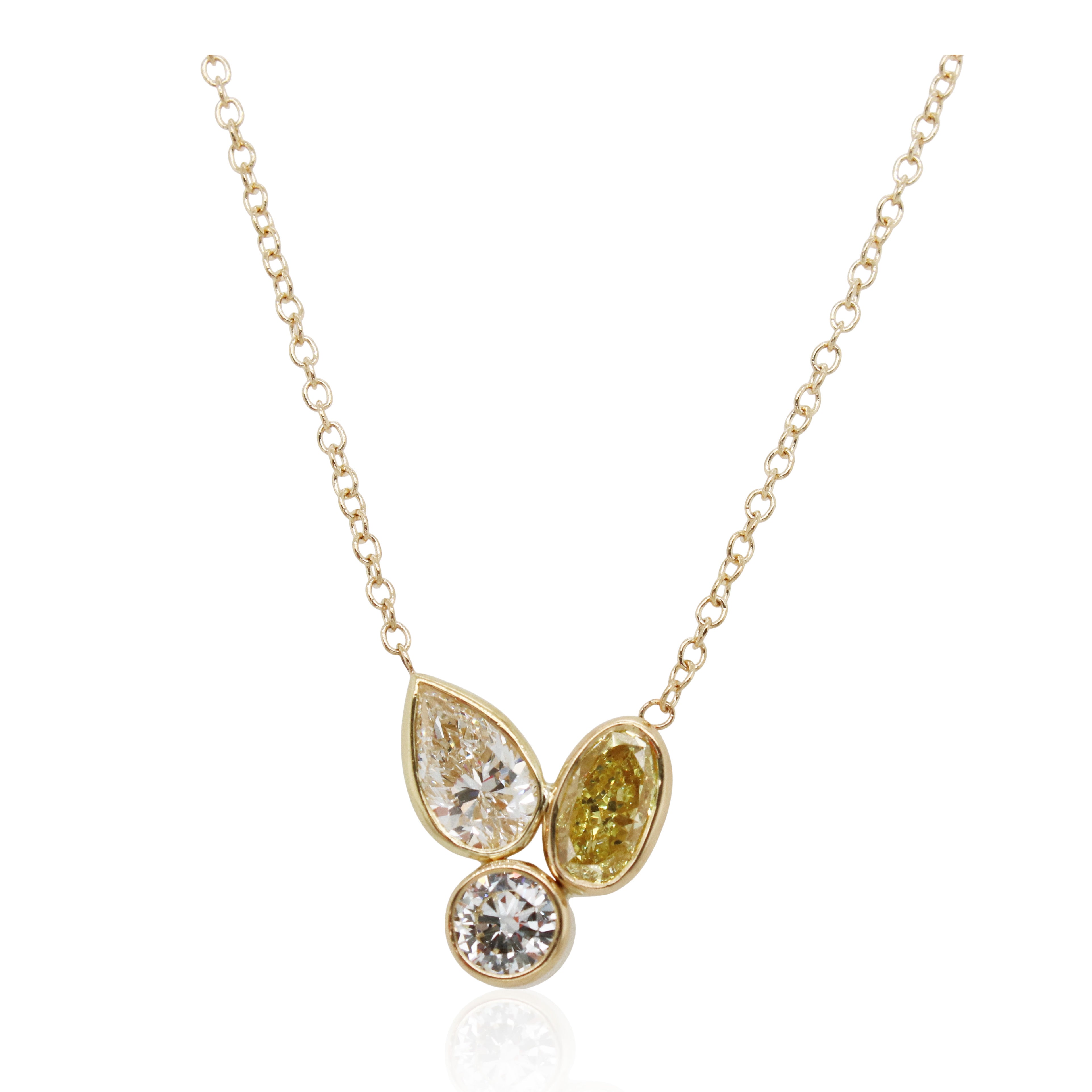 2.34ct Total Weight Diamond Cluster Pendant