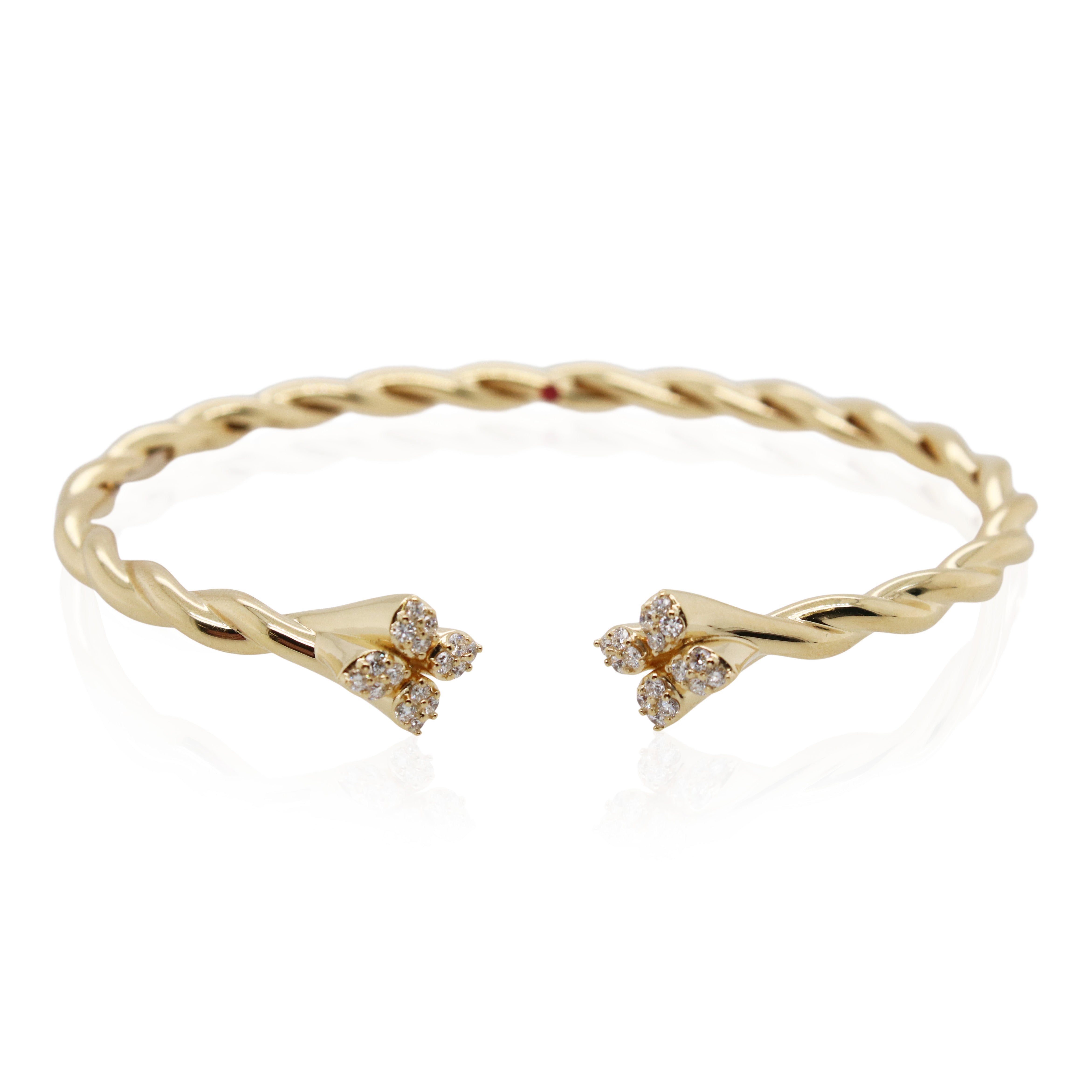 Roberto Coin Love in Verona Diamond Twist Bangle