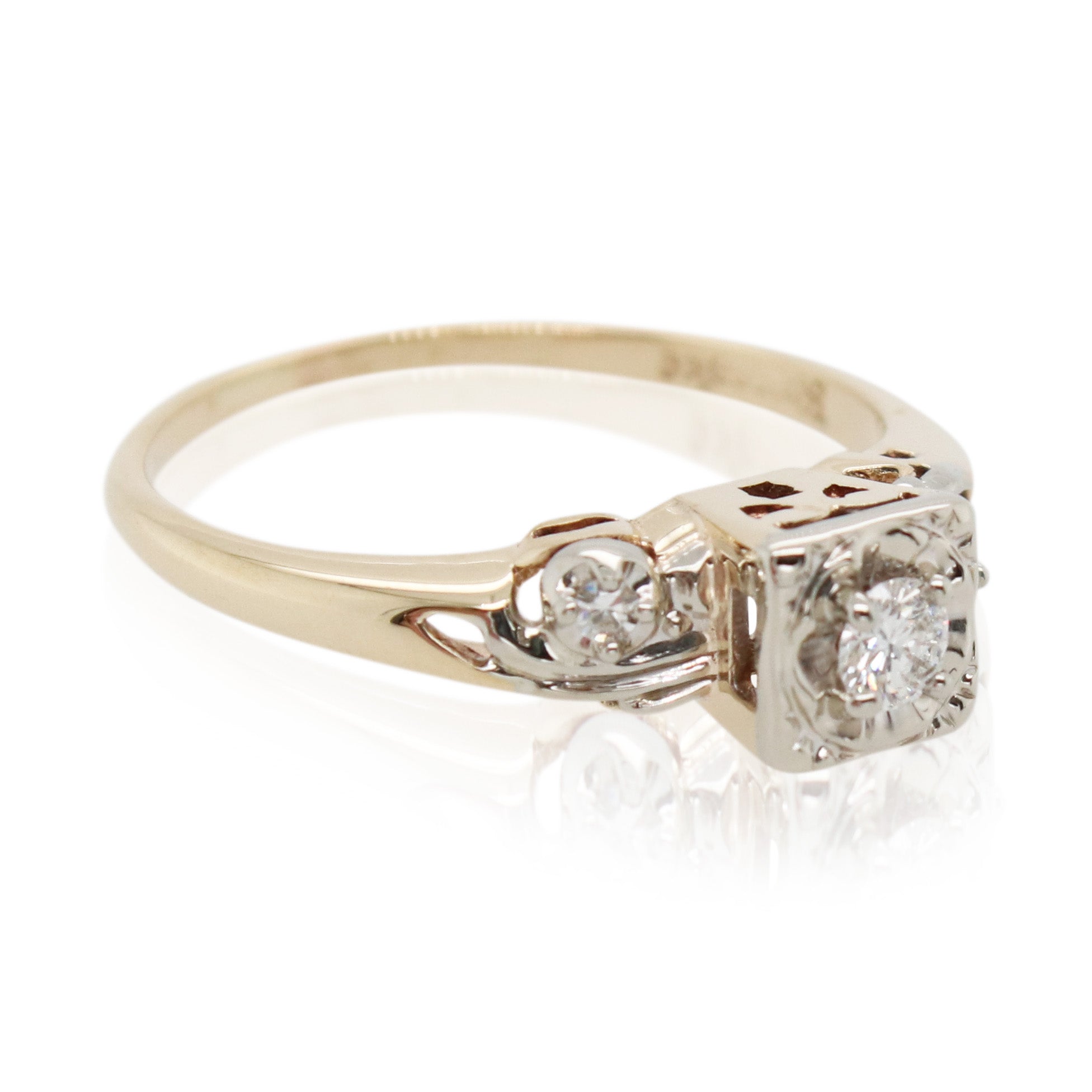 Vintage Diamond Engagement Ring