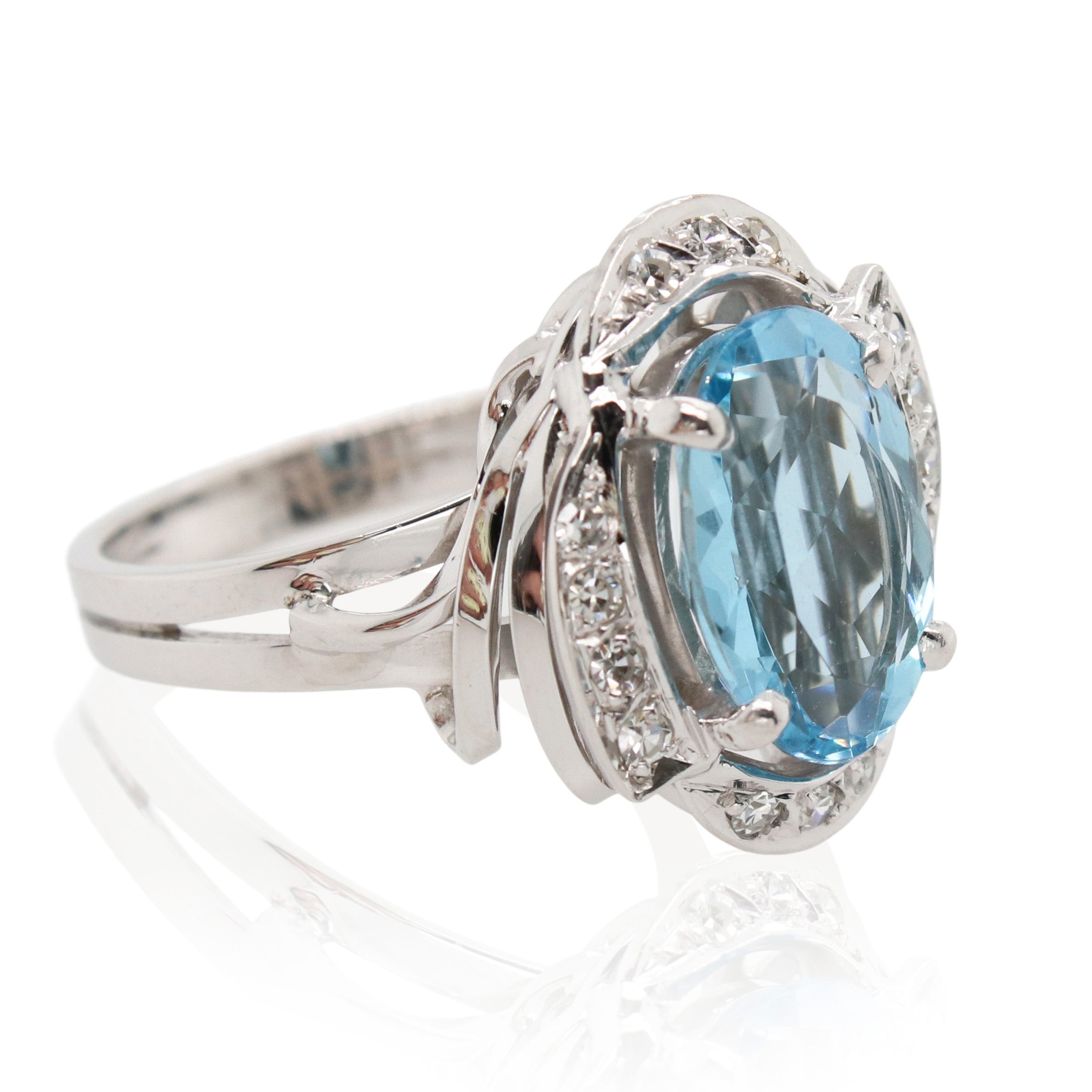 2.50ct Aquamarine and Halo Diamond Ring