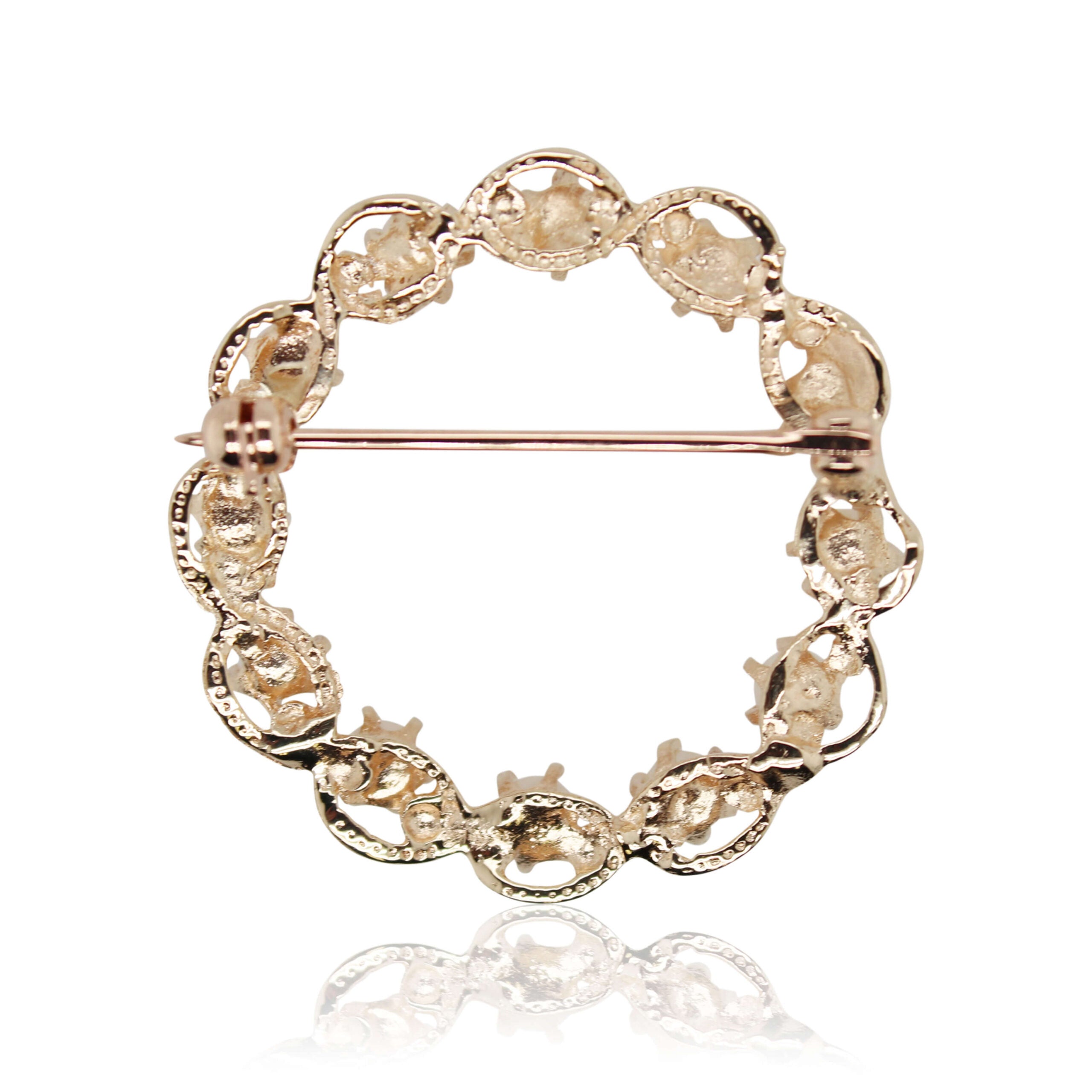 Seed Pearl Wreath Brooch