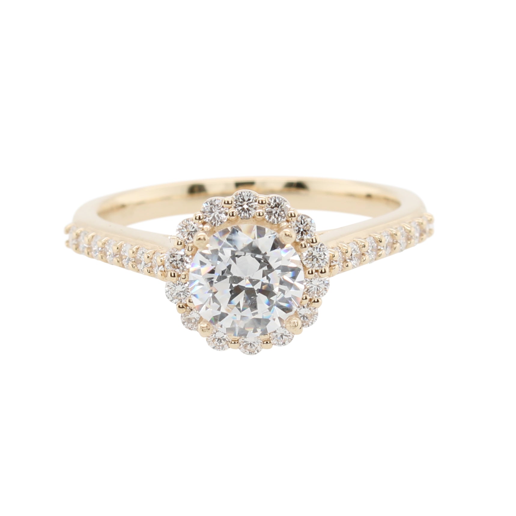 Round Halo Diamond Engagement Ring