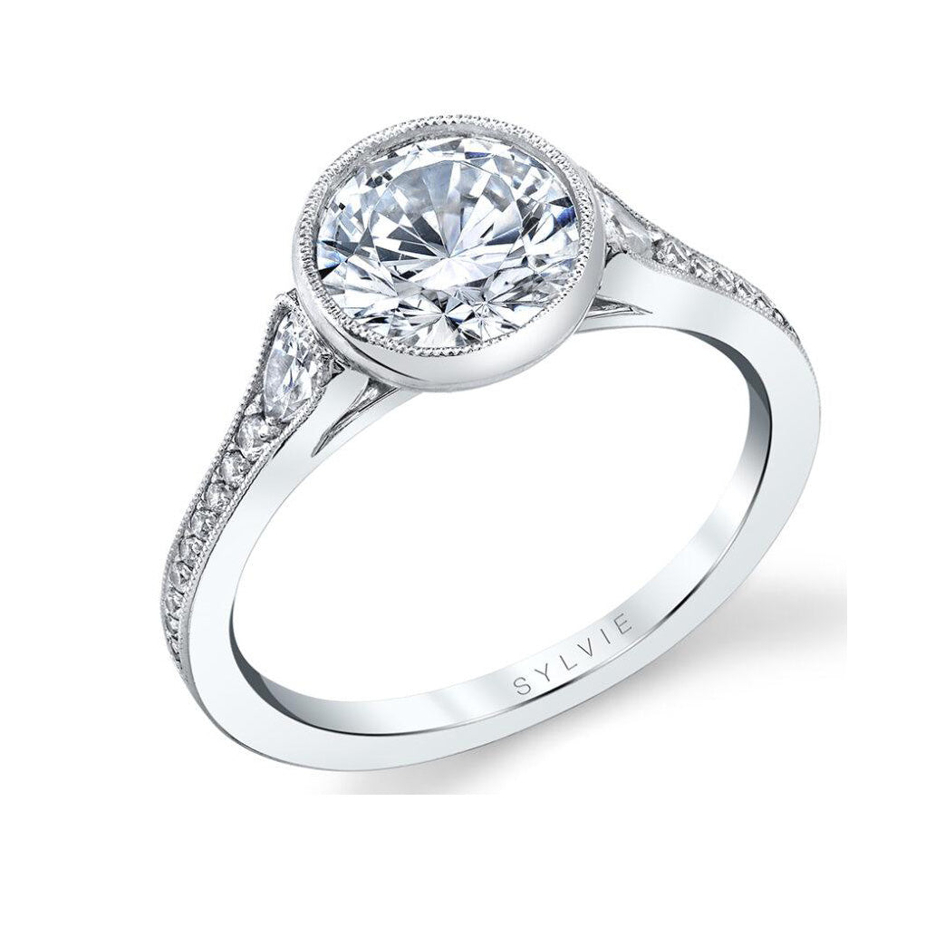 Diamond Gradient Sides Engagement Ring