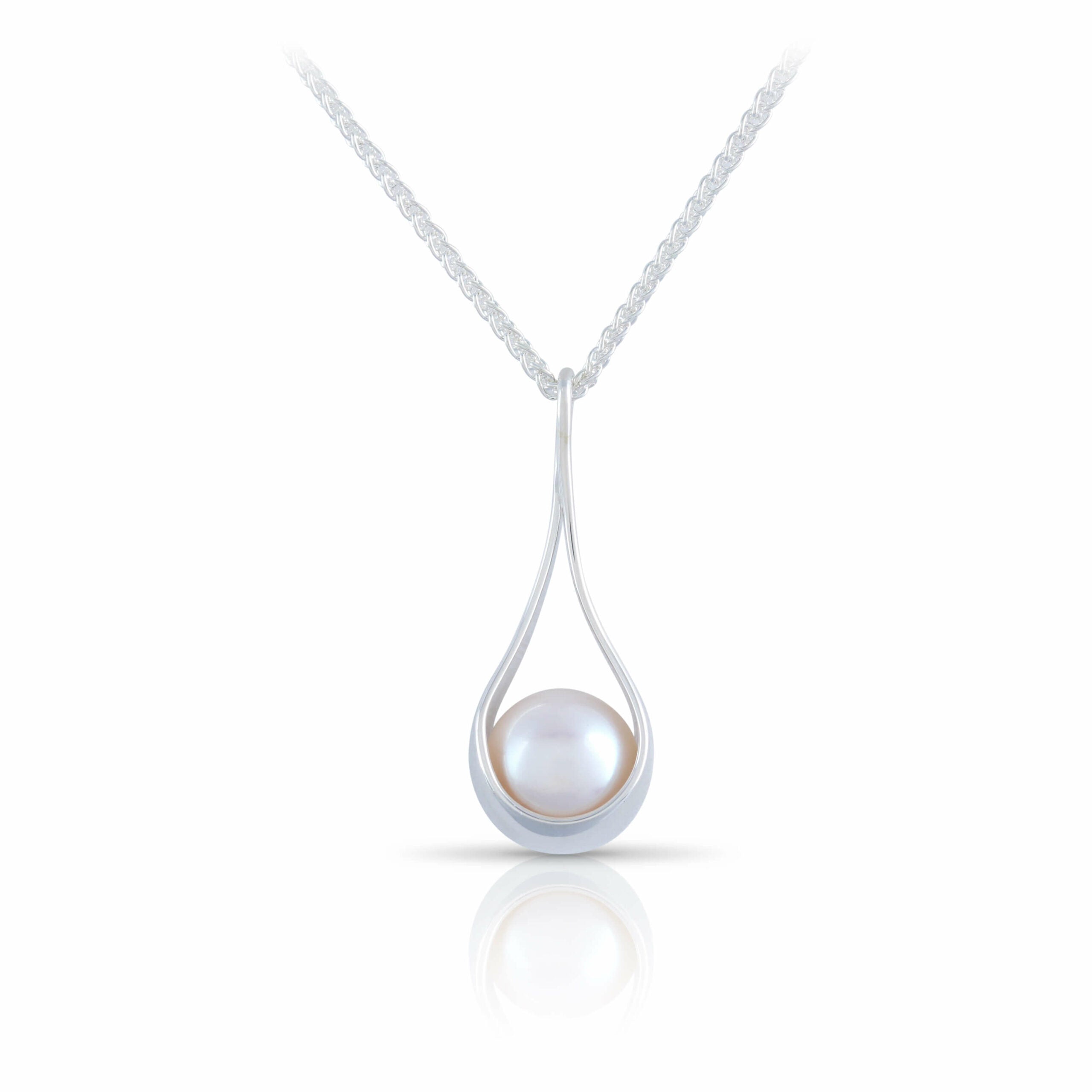 Pearl Captivating Pendant