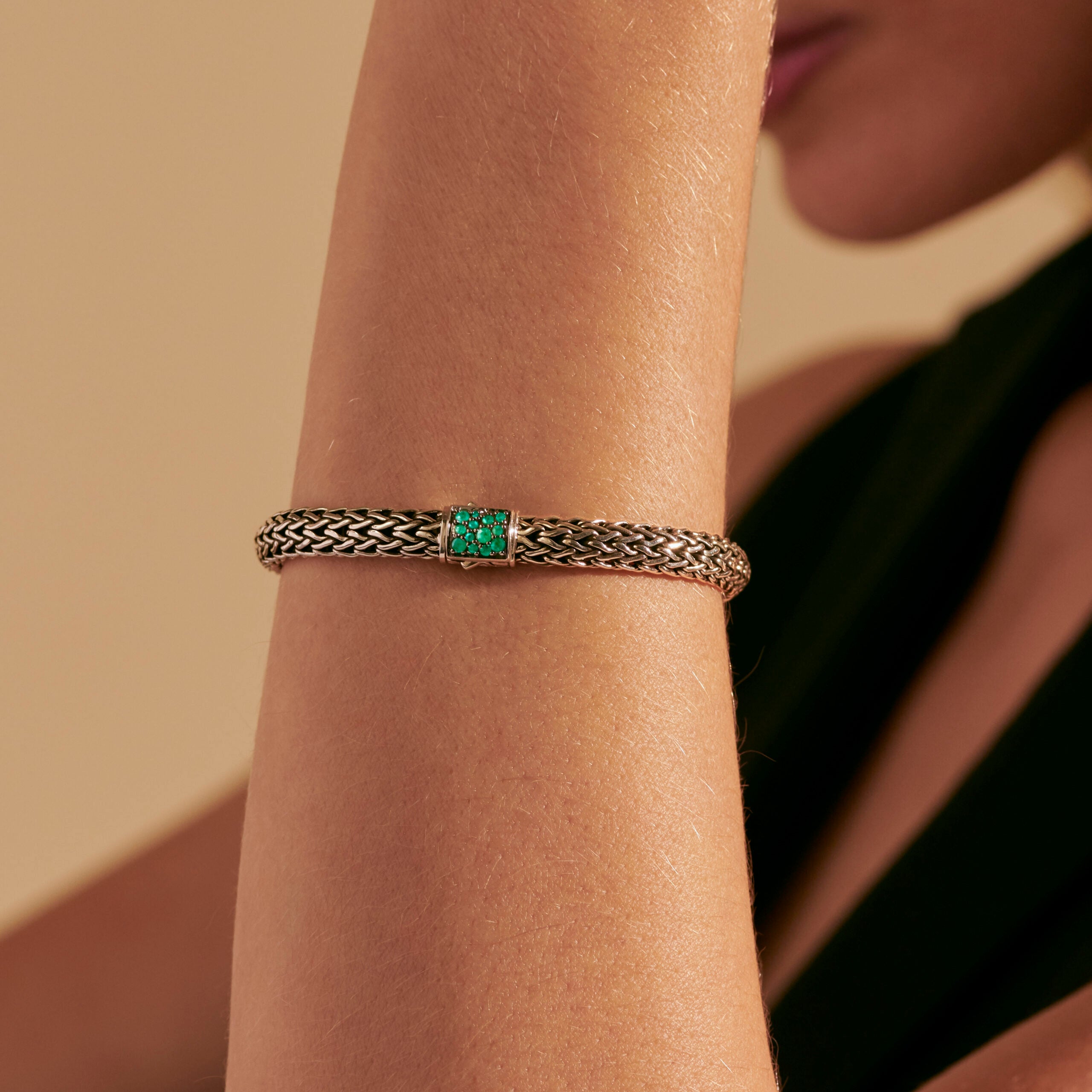 Emerald and Black Sapphire Reversible Classic Chain Bracelet