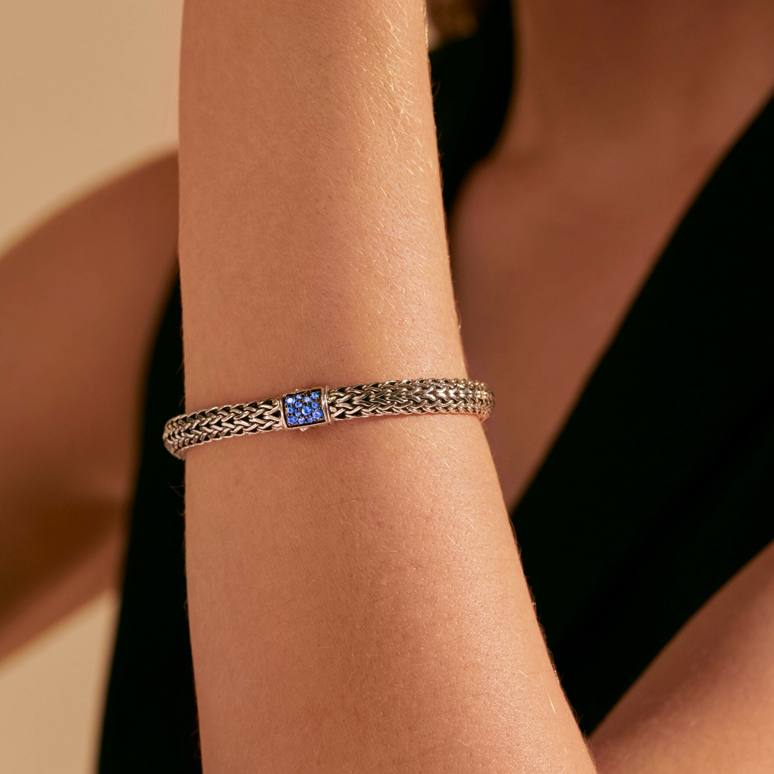 Black Sapphire and Blue Sapphire Classic Chain Bracelet