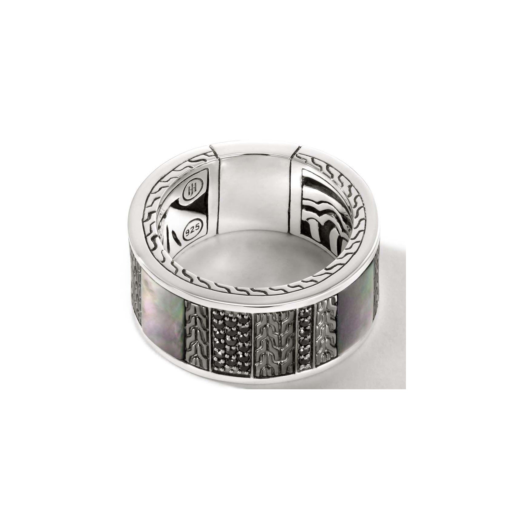 Classic Chain Black Mother of Pearl, Black Sapphire, and Black Spinel Ring