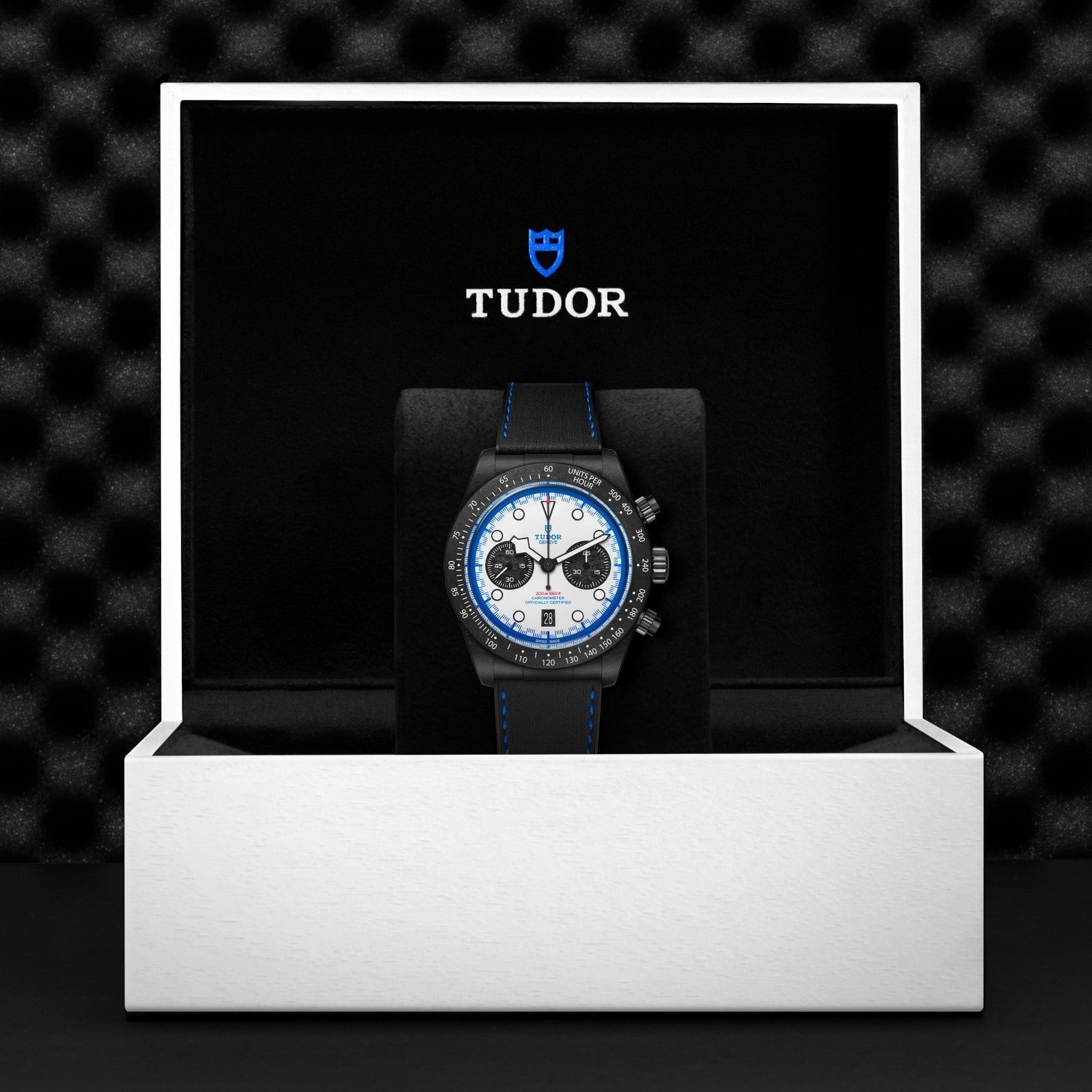 Black Bay Chrono