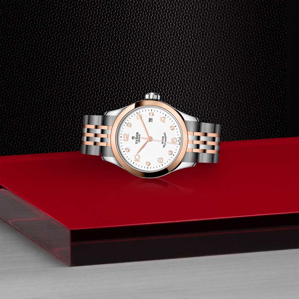 1926 28 MM STEEL CASE