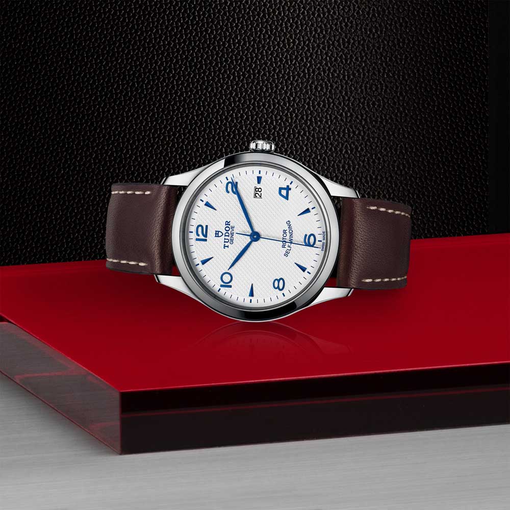 1926 39 MM STEEL CASE