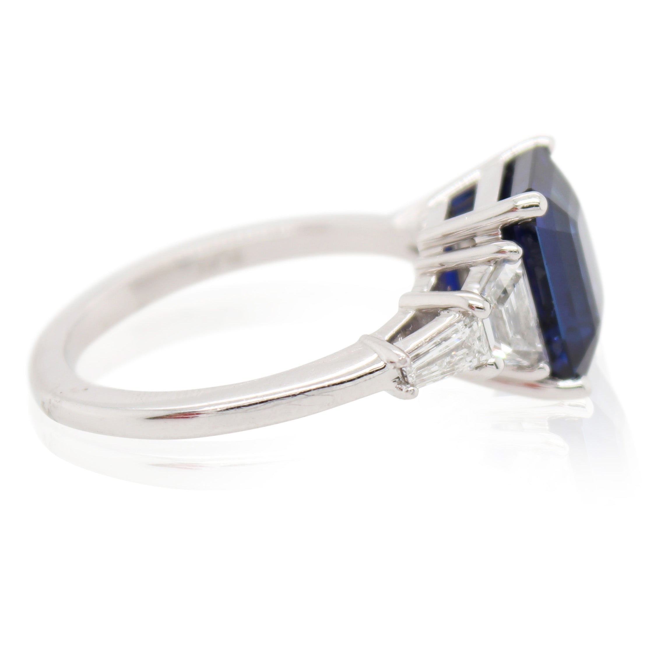 4.03ct Sapphire and Diamond 5 Stone Ring
