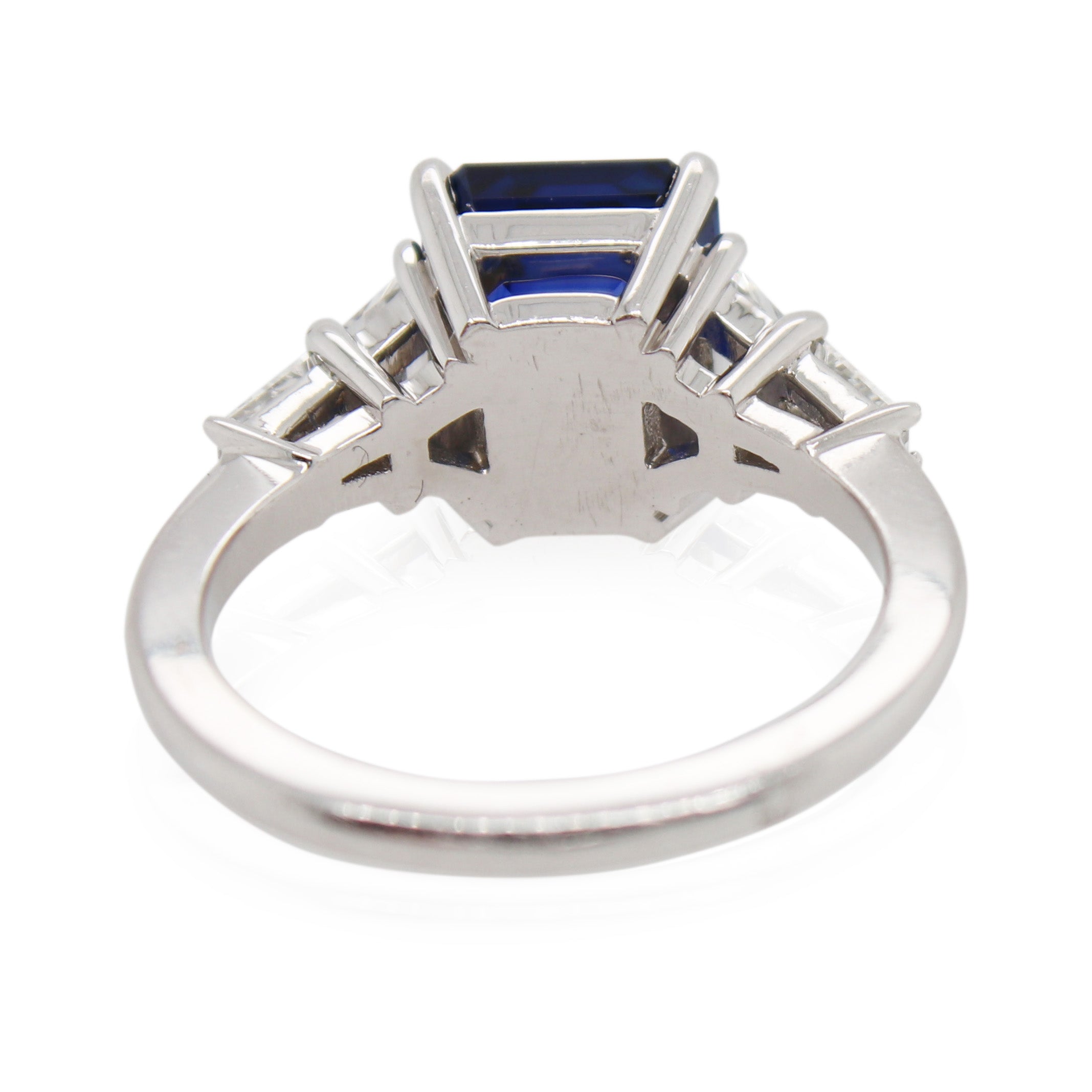 4.03ct Sapphire and Diamond 5 Stone Ring