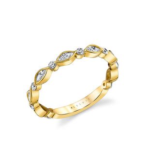 Bezel Set Marquise and Round Diamond Band