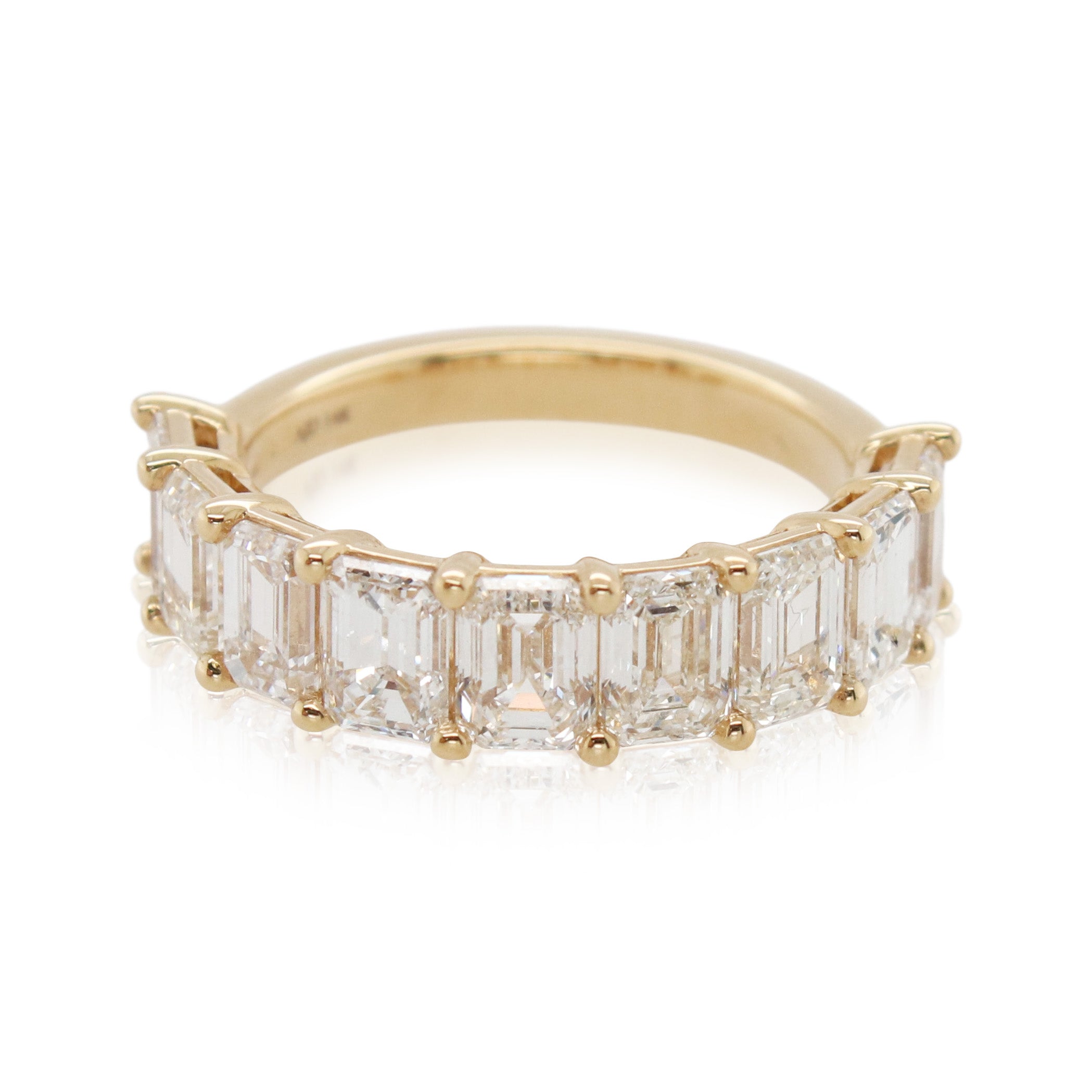 Yellow Gold 9 Diamond Wedding Band