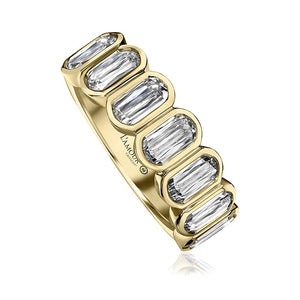 Crisscut New York Bezel Set 7 Diamond Band
