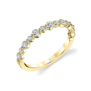 Yellow Gold Alternating Diamond Wedding Band