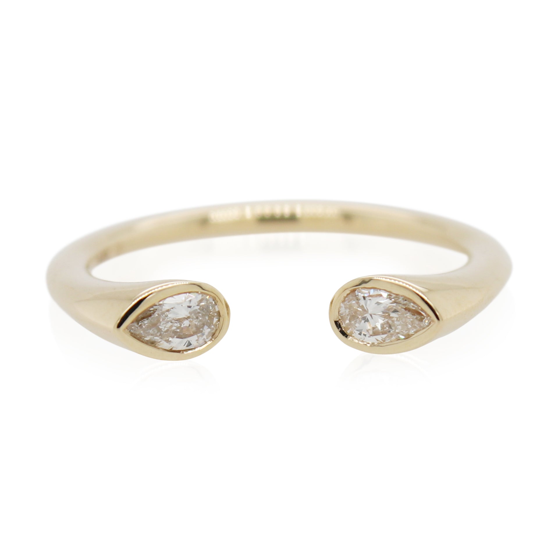 Pear Shaped Diamond Split Band