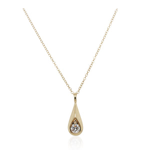 0.20ct Round Diamond Teardrop Pendant