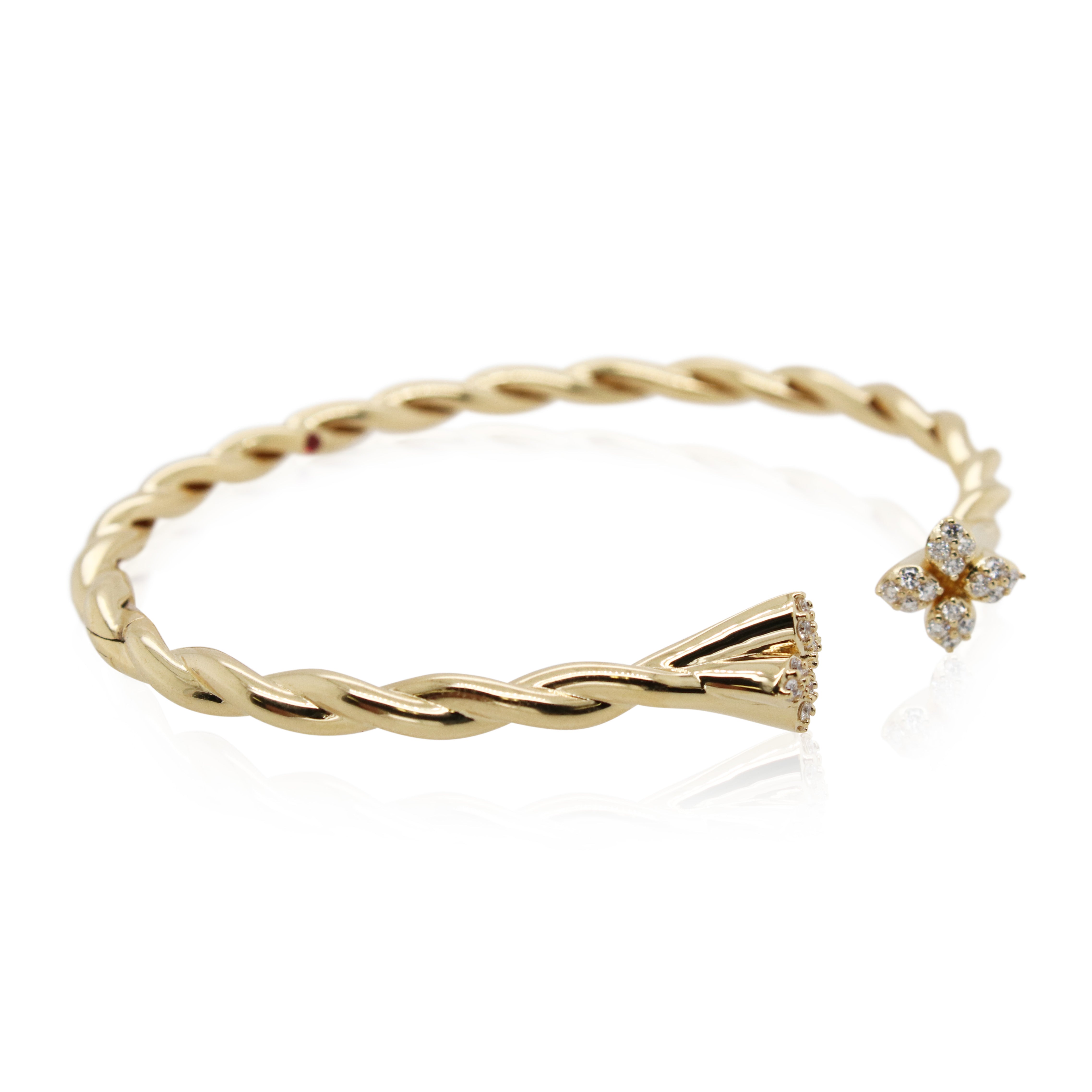Roberto Coin Love in Verona Diamond Twist Bangle