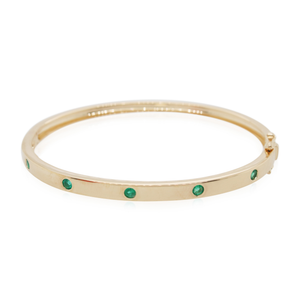 Round Emerald Station Bracelet