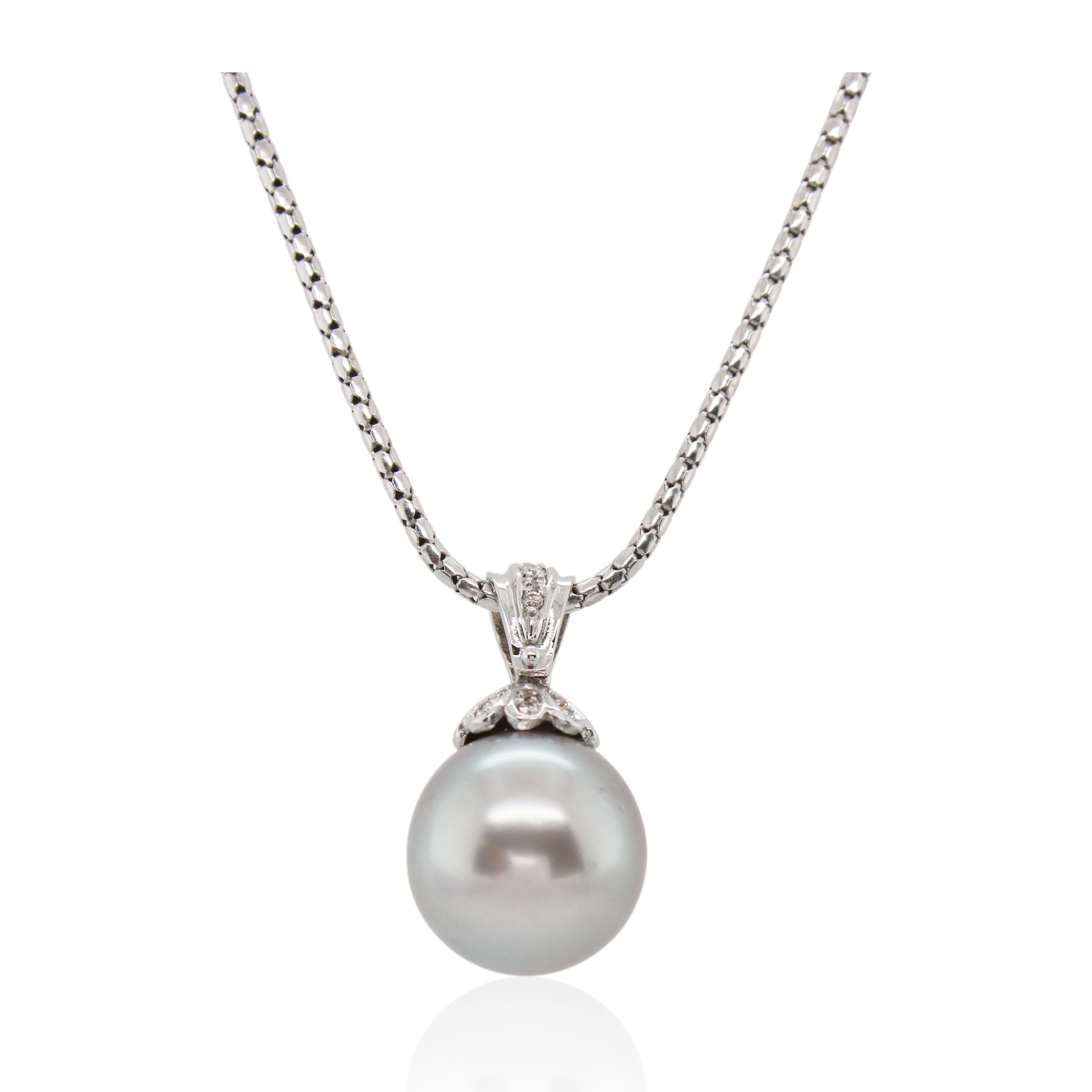 Grey Tahitian Pearl Pendant