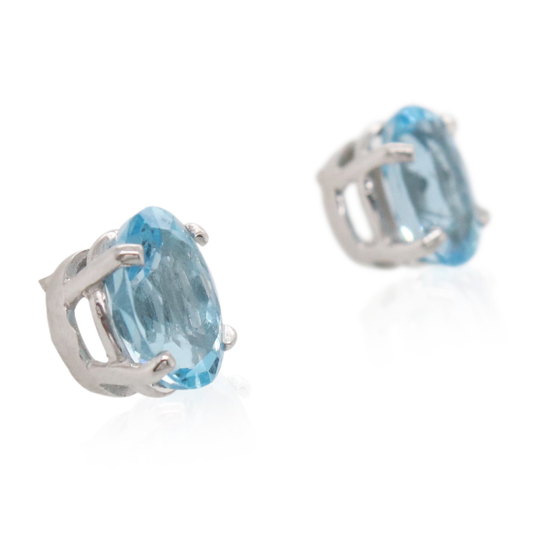Estate 3.00ct Total Weight Aquamarine Studs