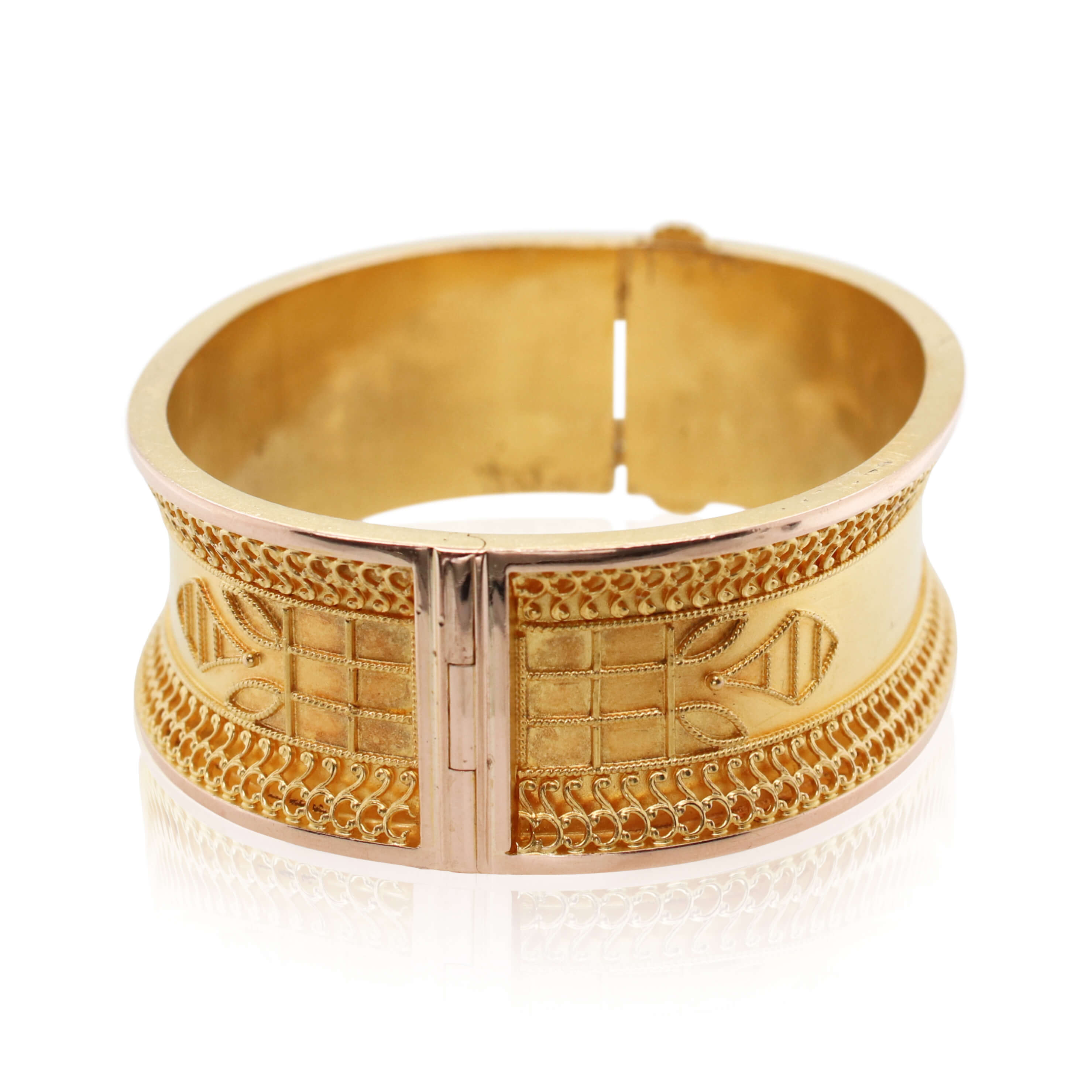Estate Victorian Bangle Bracelet