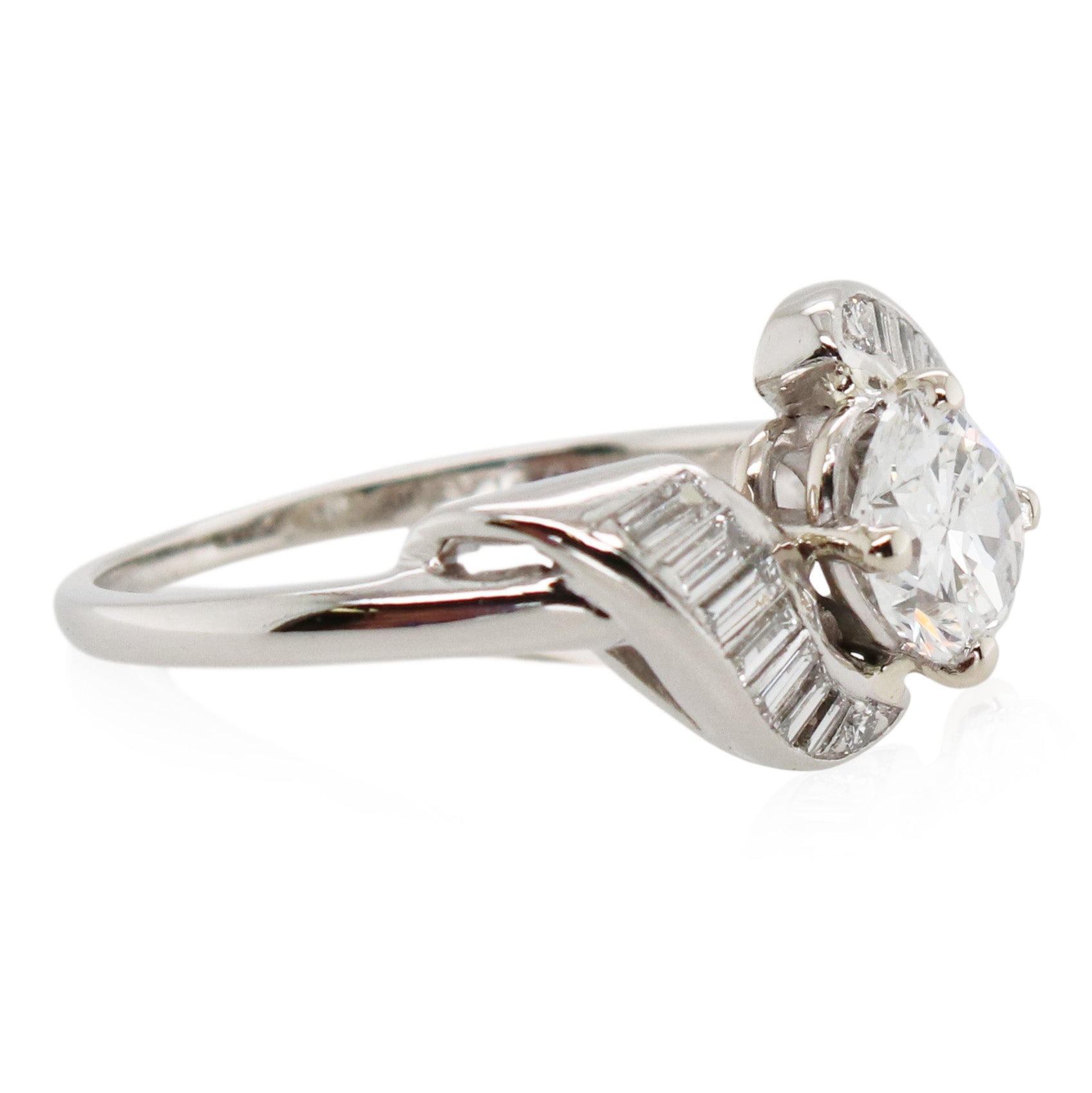 0.75ct Oval Diamond Bypass Ring