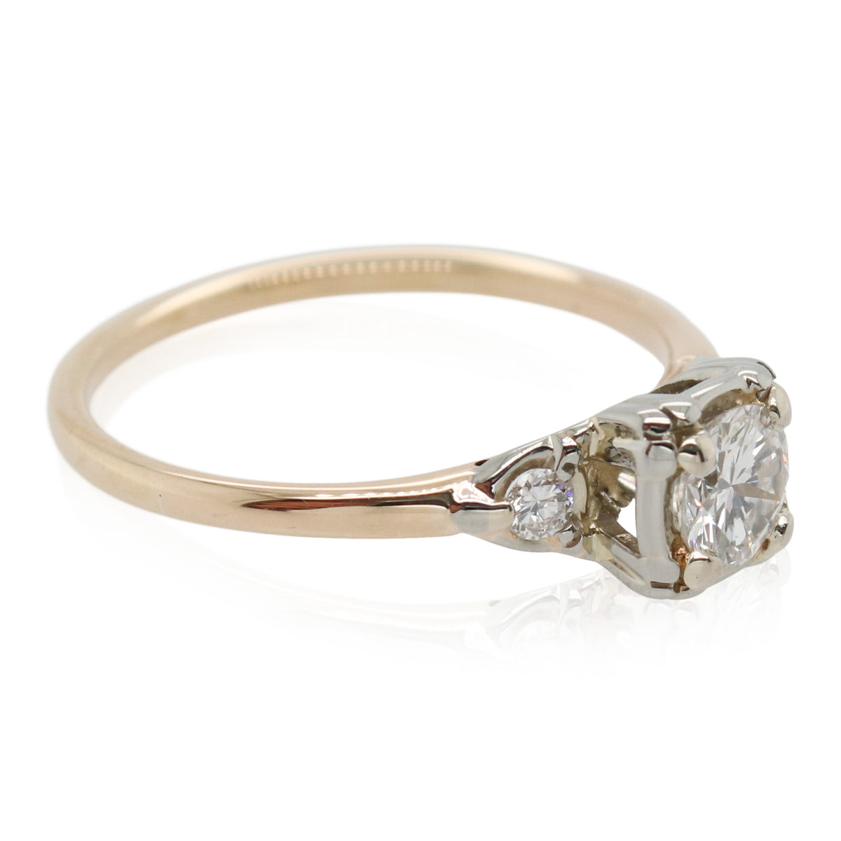 Estate 0.33ct Round Diamond 3 Stone Ring