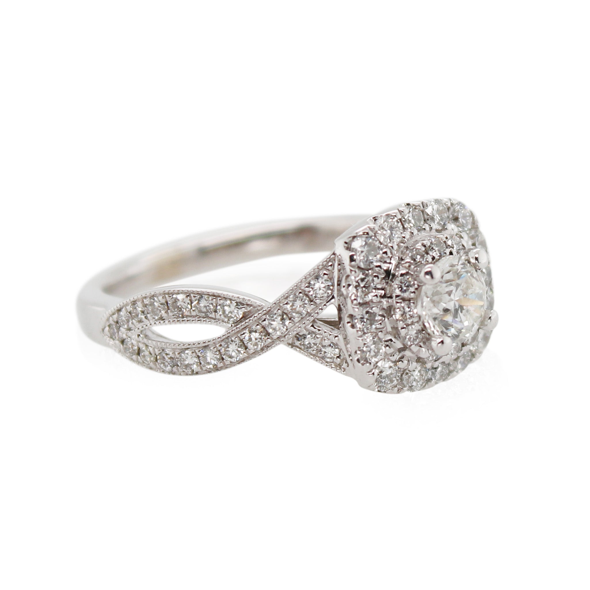 0.80ct Cushion Cut Diamond Ring