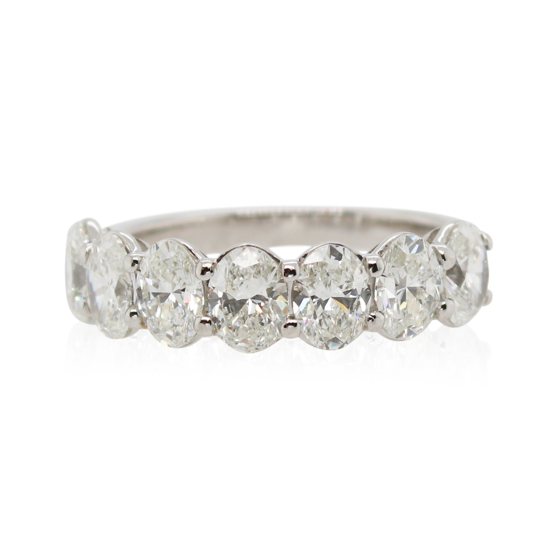 Platinum Oval 7 Diamond Band
