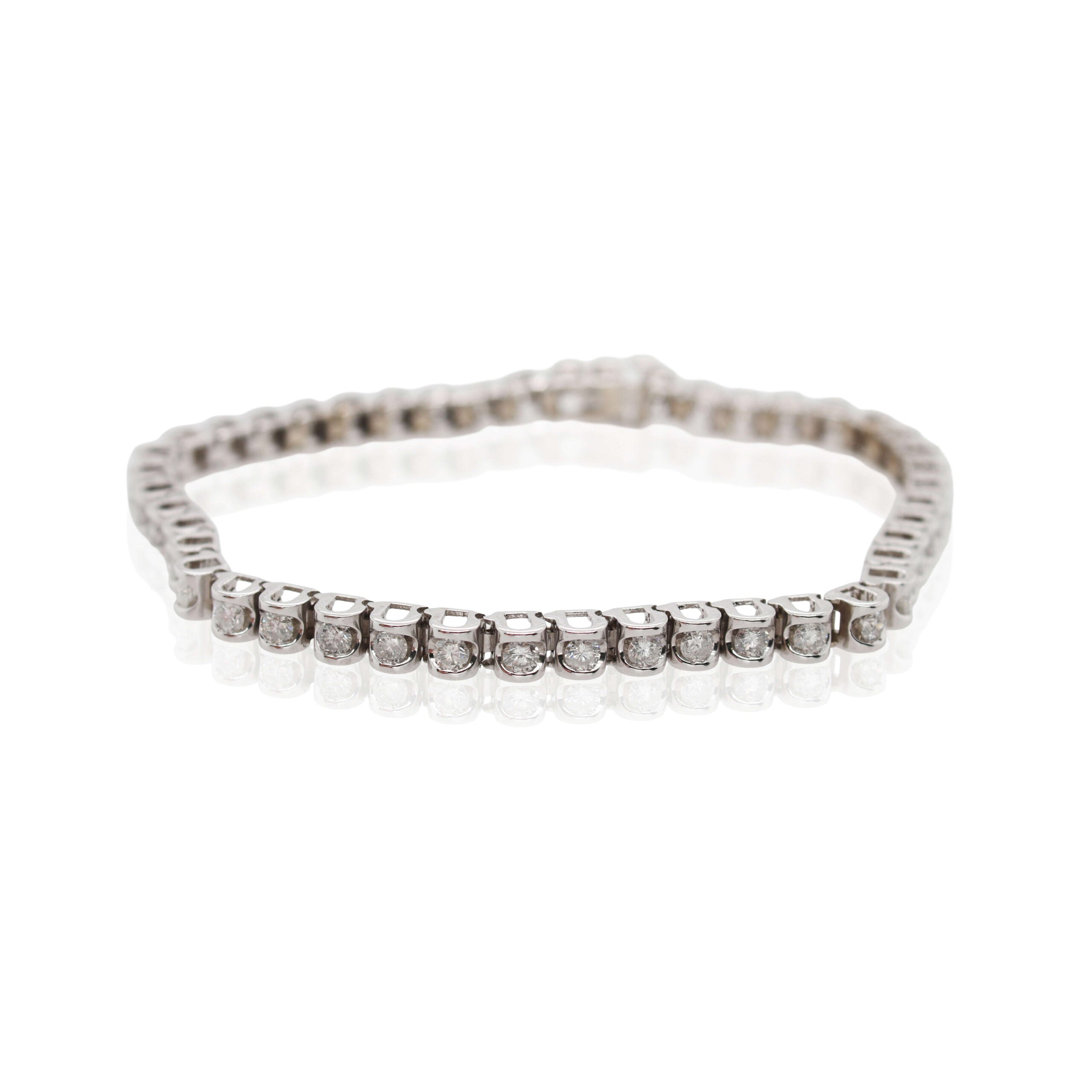 Estate White Gold Diamond Tennis Bracelet