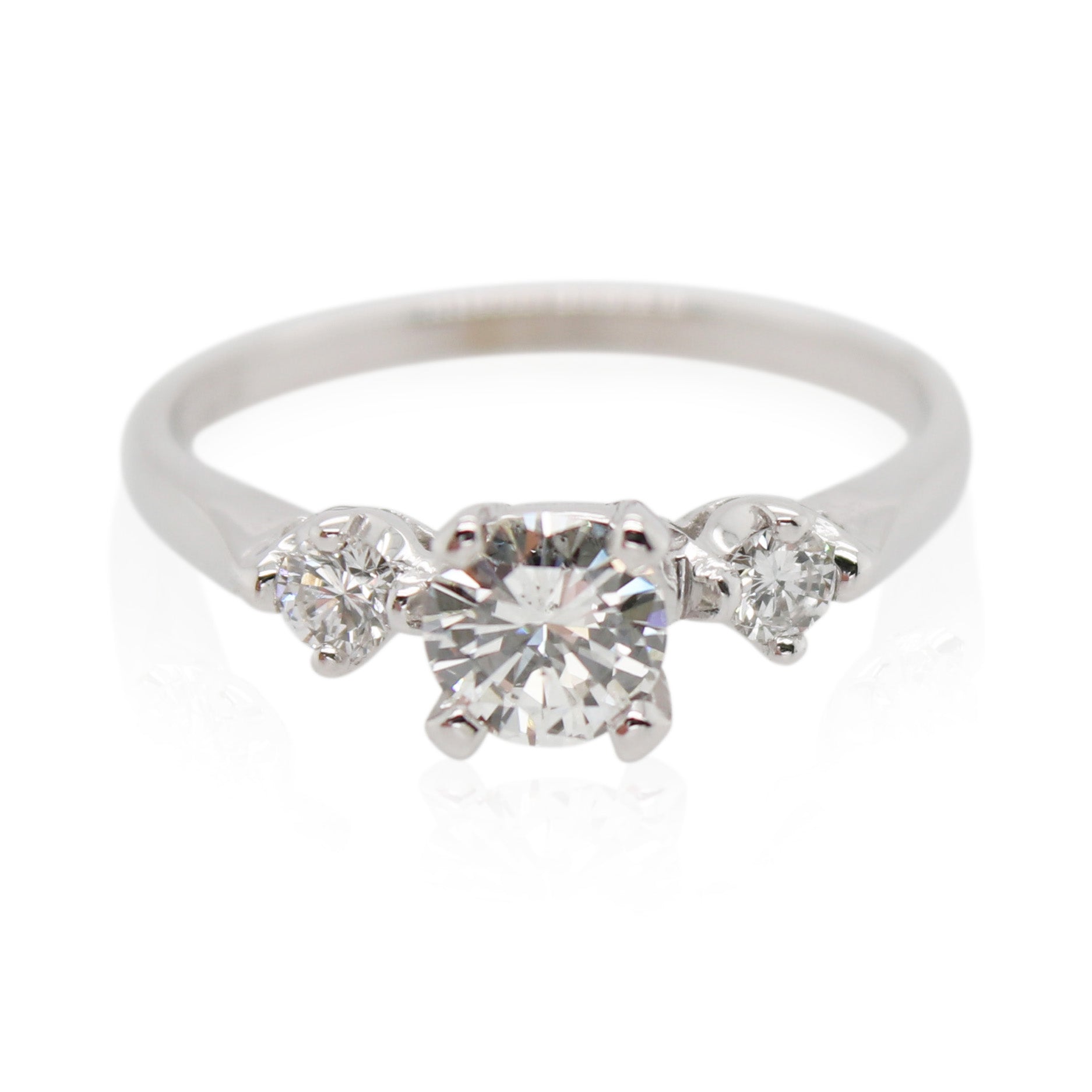 3 Stone Round Diamond Ring