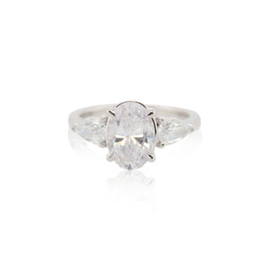 Oval Diamond Engagement Ring