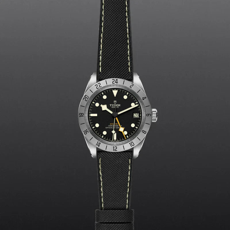 BLACK BAY PRO