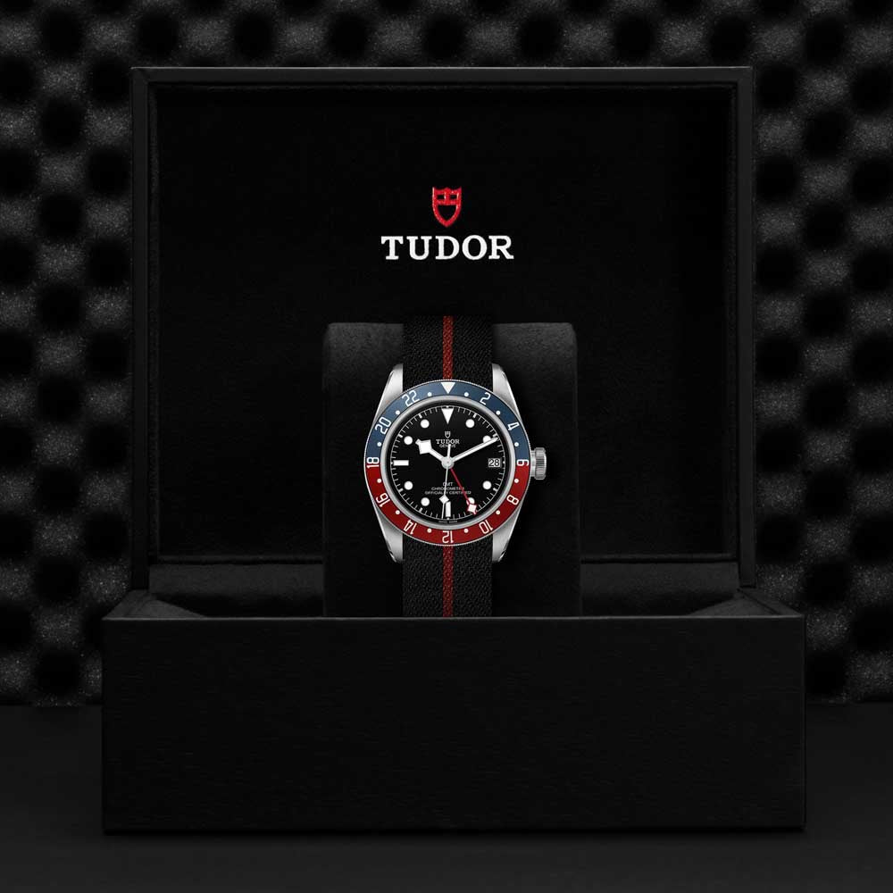 BLACK BAY GMT