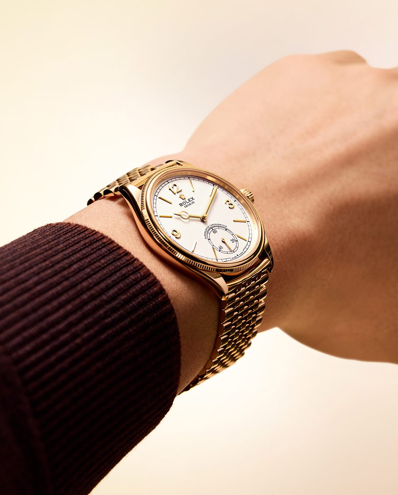 Classic and contemporary at R.F. Moeller Jeweler