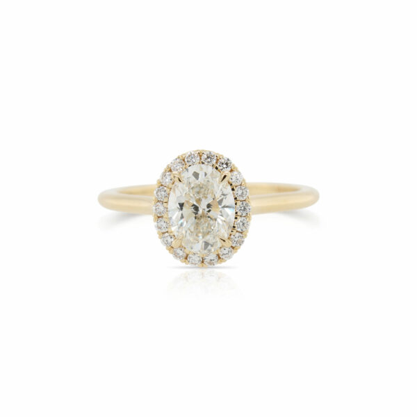 012294Oval-Halo-Diamond-Engagement-Ring.jpg